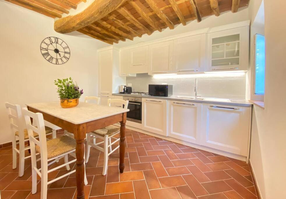 Relax&business Wi-fi, Tv Hd, Parcheggio Gratuito Ferienhaus *