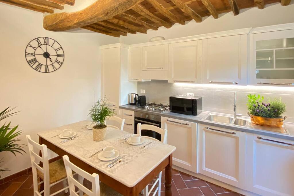 Relax&business Wi-fi, Tv Hd, Parcheggio Gratuito Holiday home