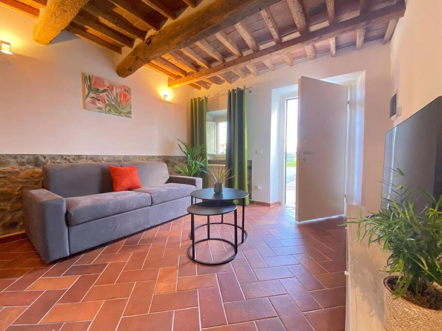 Relax&business Wi-fi, Tv Hd, Parcheggio Gratuito Capannori