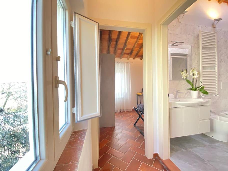 Relax&business Wi-fi, Tv Hd, Parcheggio Gratuito Holiday home